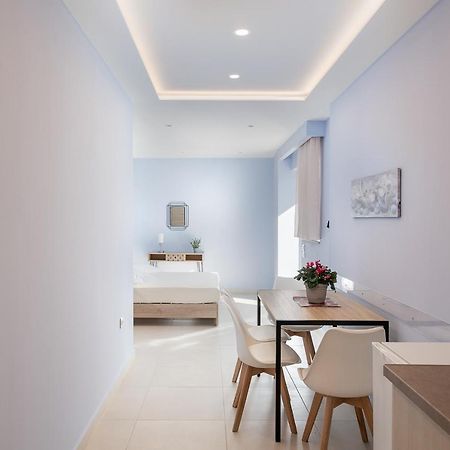 M City Apartments 100M From The Beach Hriszí Aktí Haniá Kültér fotó