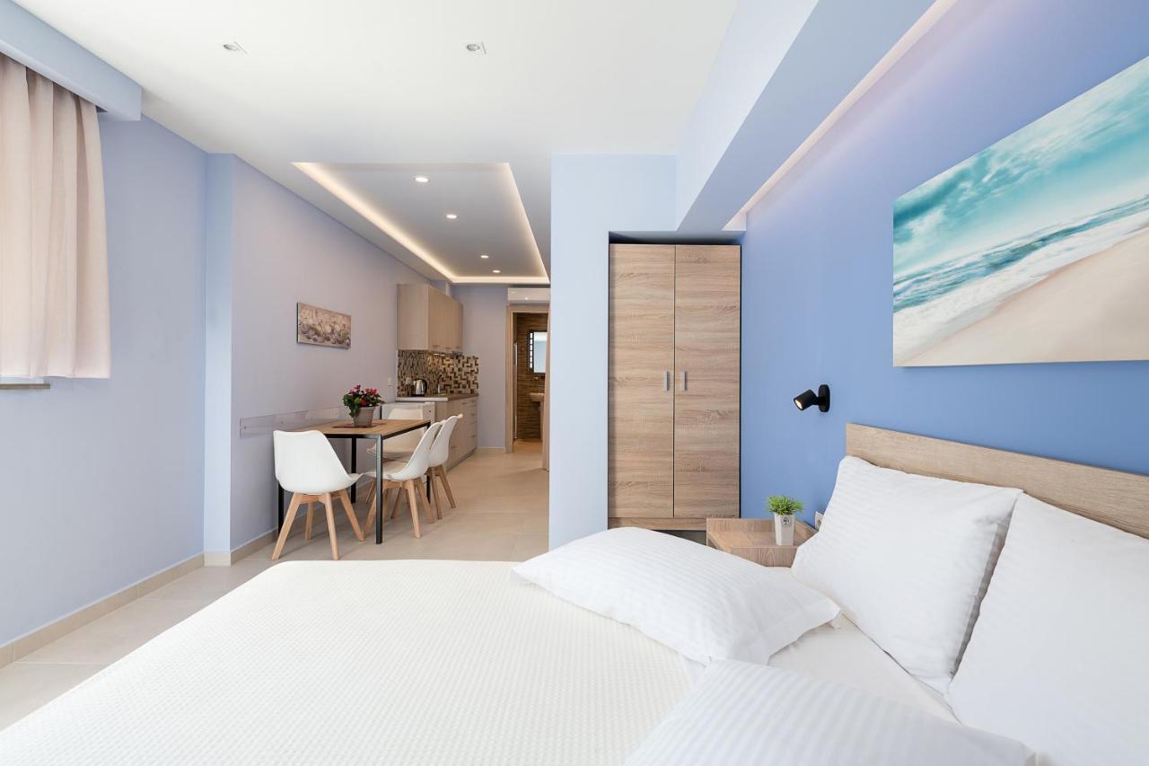 M City Apartments 100M From The Beach Hriszí Aktí Haniá Kültér fotó