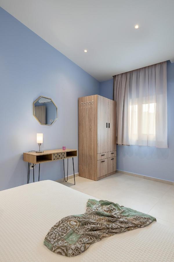 M City Apartments 100M From The Beach Hriszí Aktí Haniá Kültér fotó