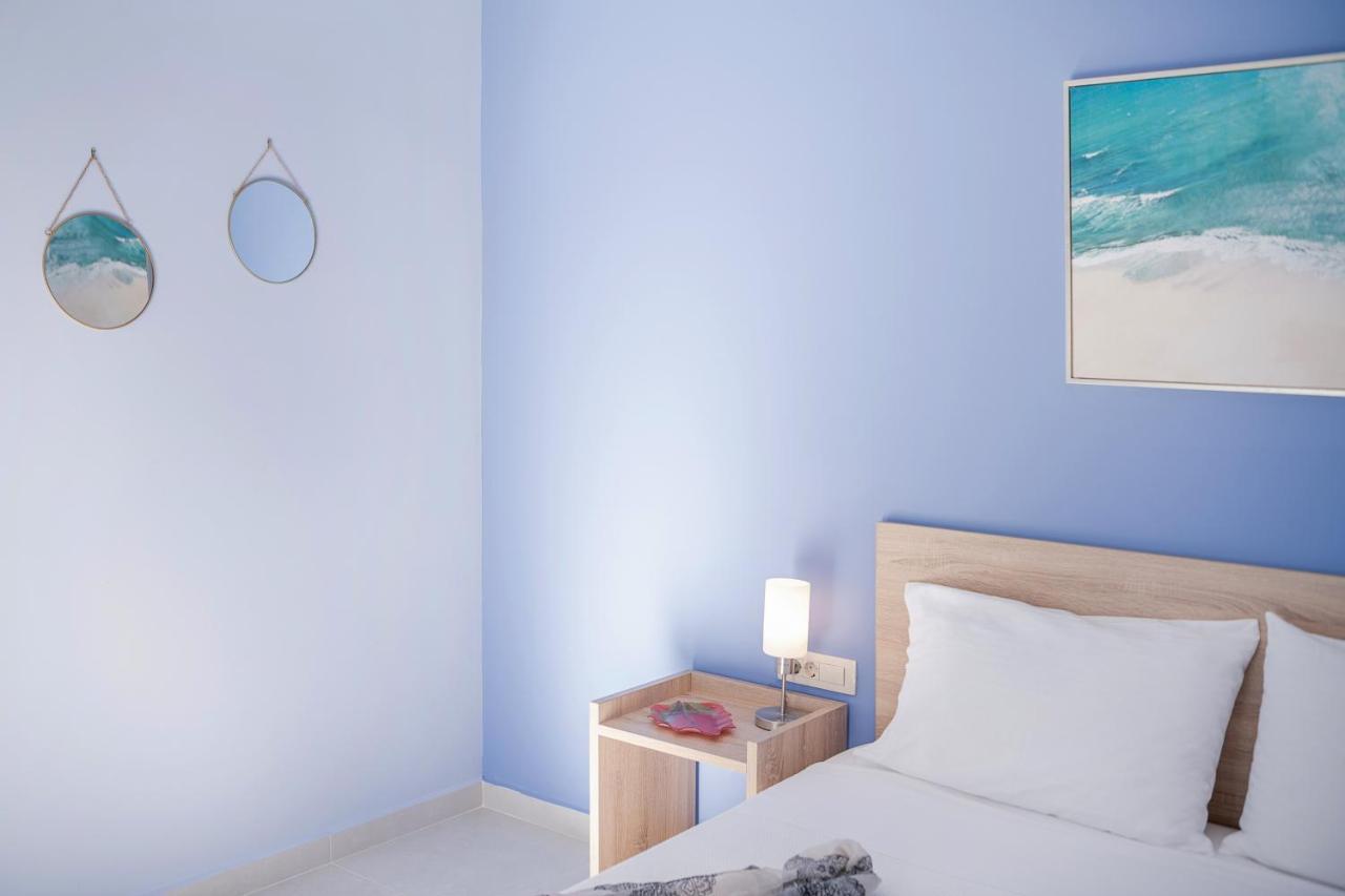 M City Apartments 100M From The Beach Hriszí Aktí Haniá Kültér fotó