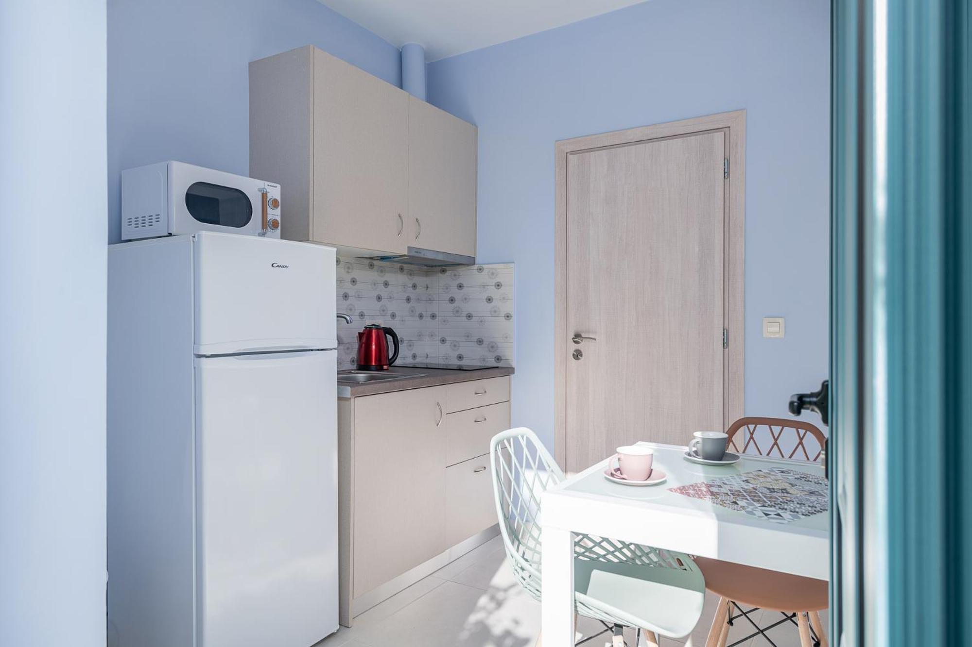 M City Apartments 100M From The Beach Hriszí Aktí Haniá Kültér fotó